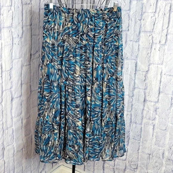 Christopher & Banks Dresses & Skirts - *CHRISTOPHER AND BANKS Abstract‎ Ruffled Midi Skirt Medium